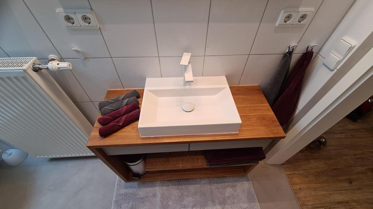 Bunter Hirsch Ferienwohnung Im Garmischer Zentrum Экстерьер фото
